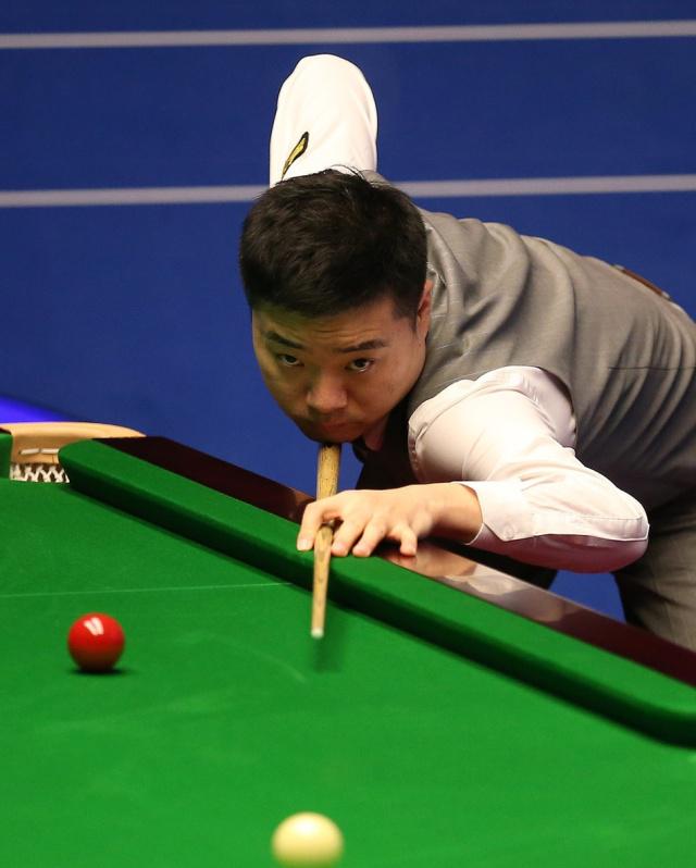 他的出场时 他的出场时