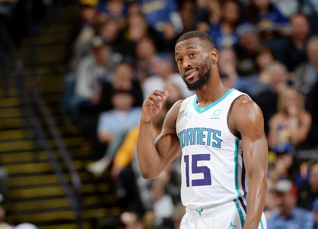 以迅雷不及 以迅雷不及