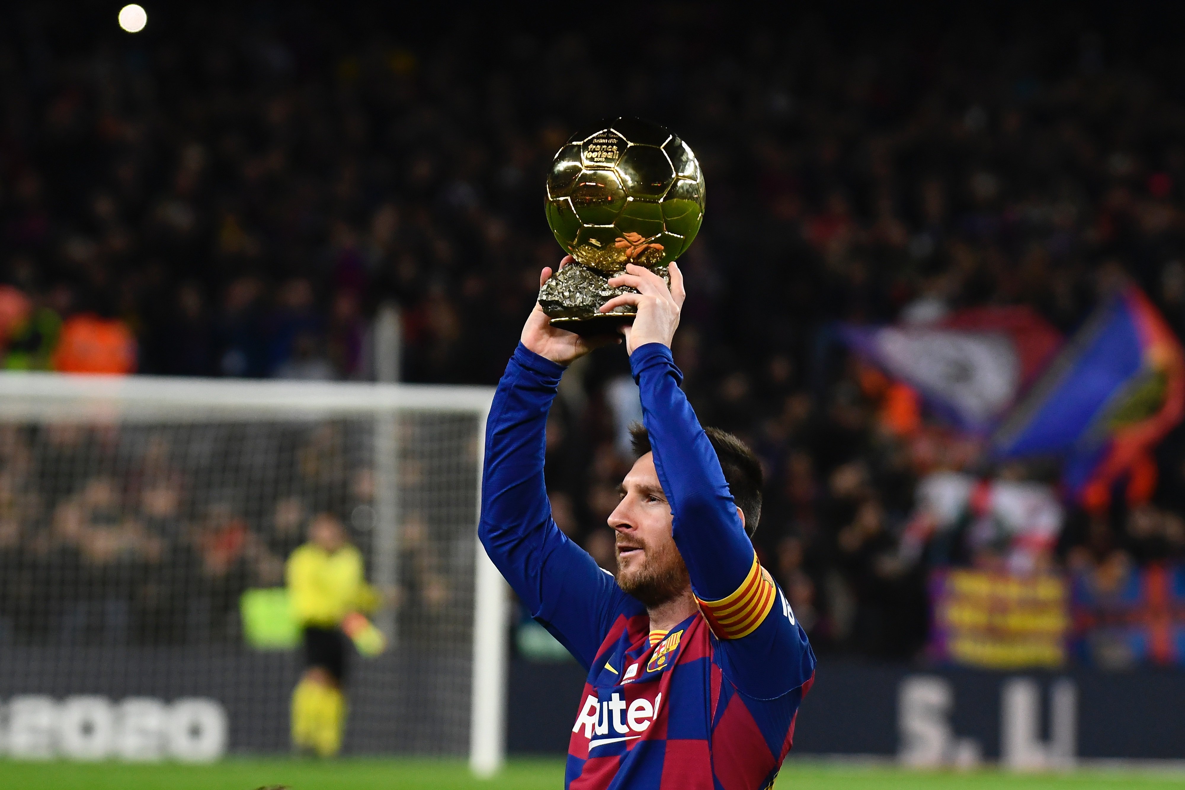 无数球迷为 无数球迷为