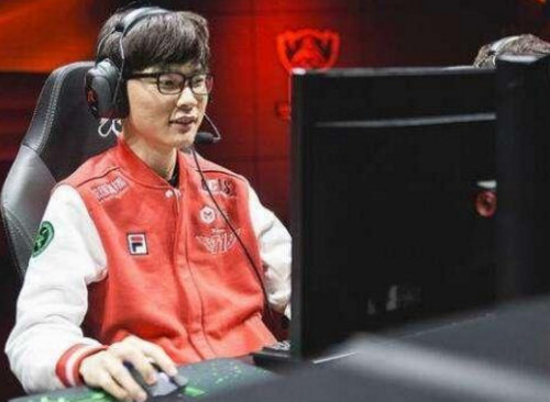 替补球员 替补球员