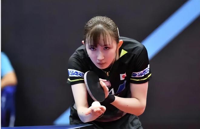 沿到中后场 沿到中后场